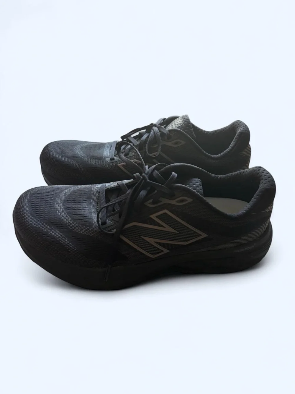 *Never worn* New Balance Fresh Foam X 880v18 Men’s Running Shoes
